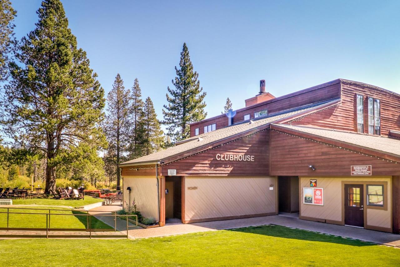 Tastefully-Updated, Classic Tahoe Family Home Truckee Exterior photo